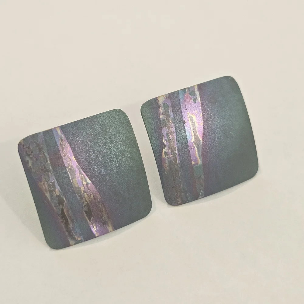 Vintage Blue Purple 80s Stud Earrings Whimsigoth Bohemian Preppy Elegant Retro - Picture 2 of 6